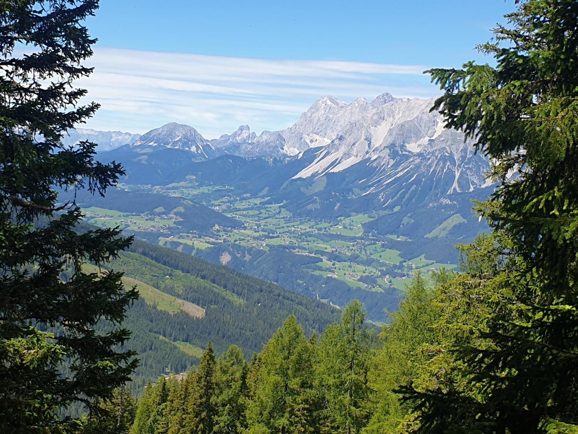Bergfuehrerhaus Bed & Breakfast Ramsau am Dachstein Exterior foto