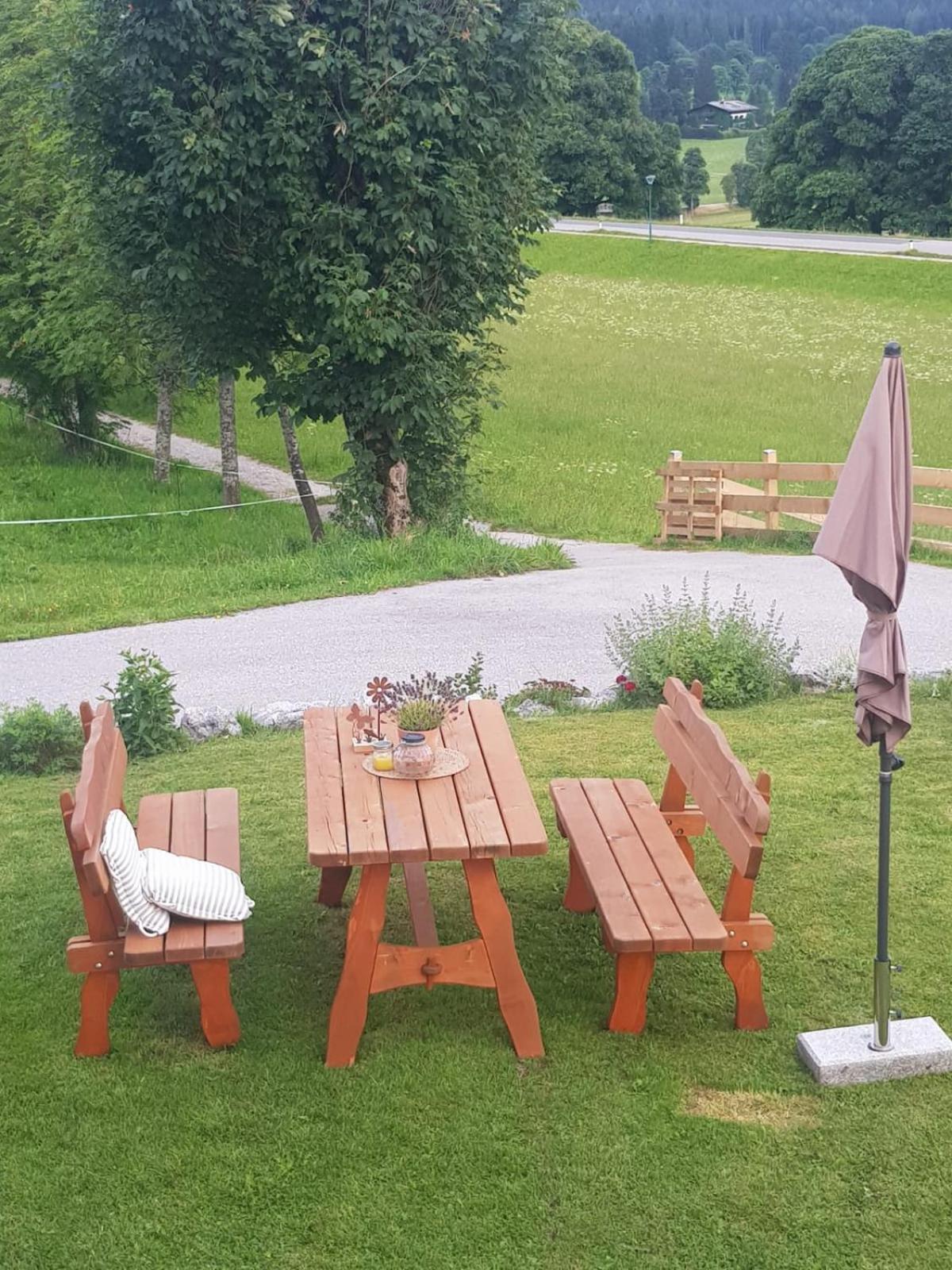 Bergfuehrerhaus Bed & Breakfast Ramsau am Dachstein Exterior foto